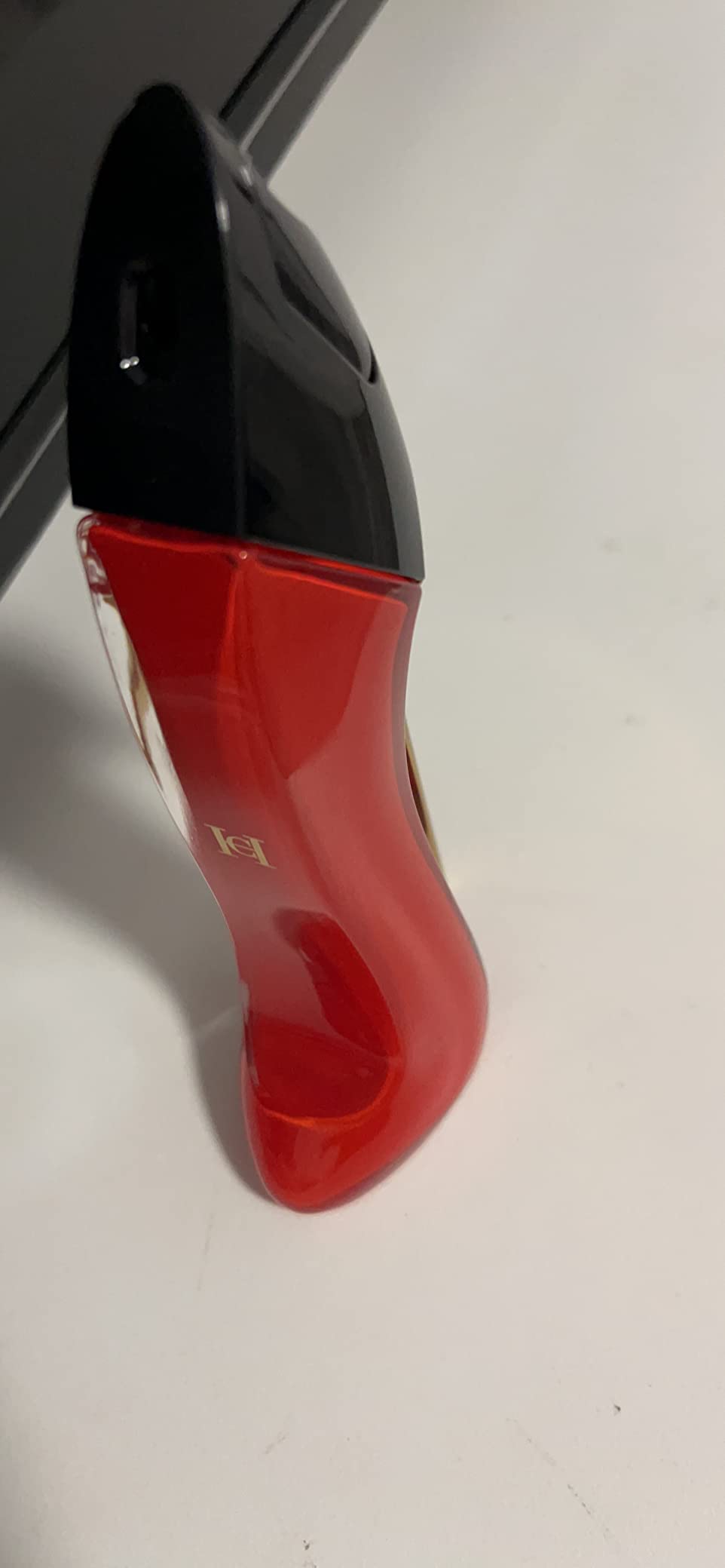 Perfume Fragrance For Girls - Carolina Herrera Very Good Girl EDP